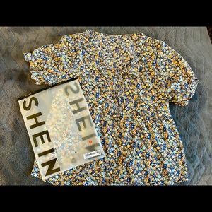 Shein Floral Top - New - size 1X